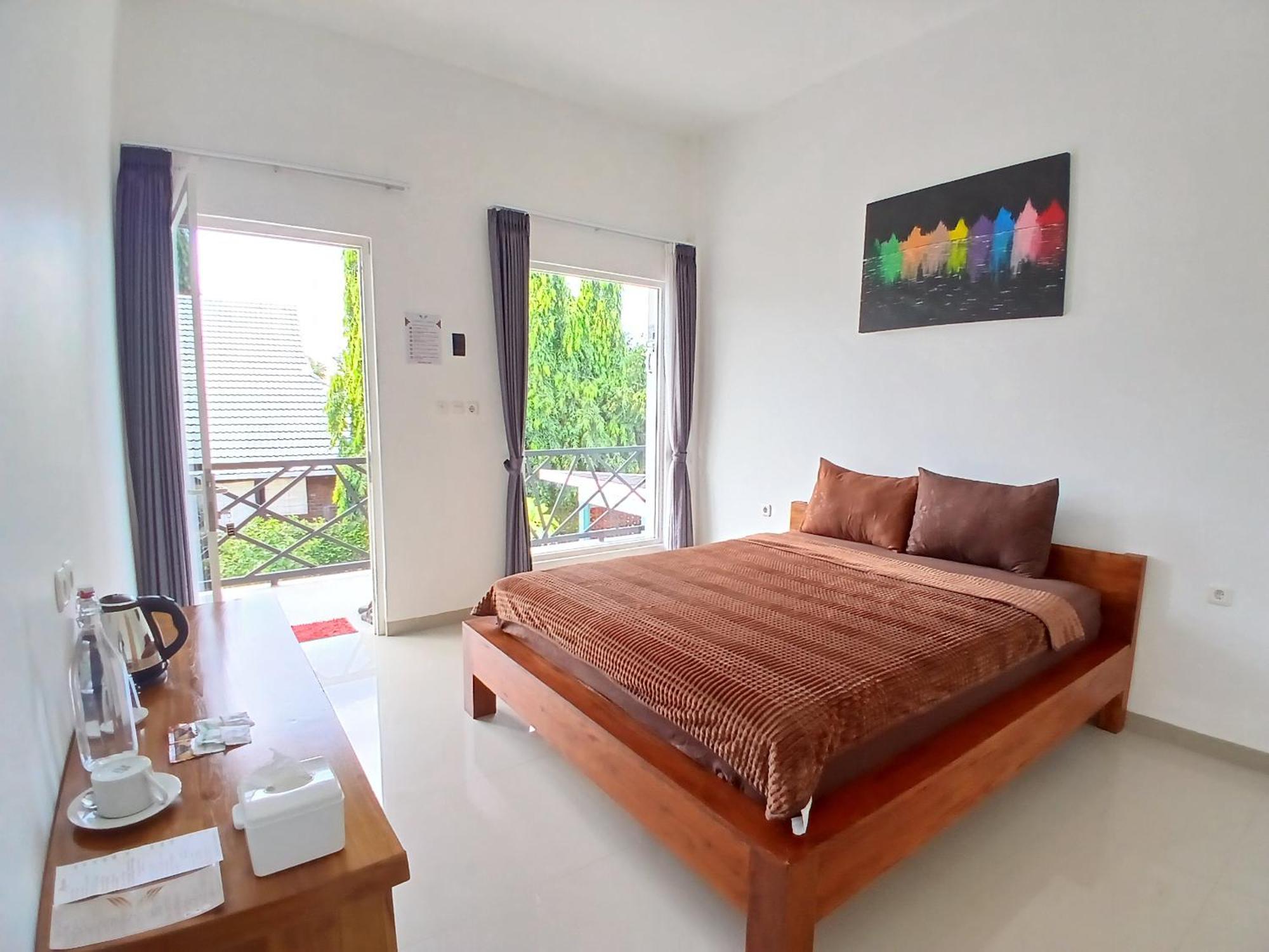 Zavana Rooms & Restaurant Tanjungkarang Dış mekan fotoğraf
