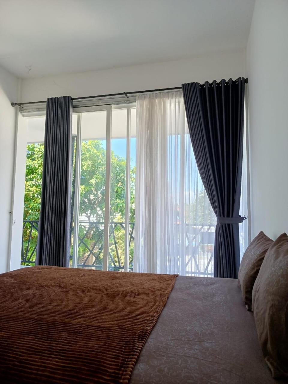 Zavana Rooms & Restaurant Tanjungkarang Dış mekan fotoğraf