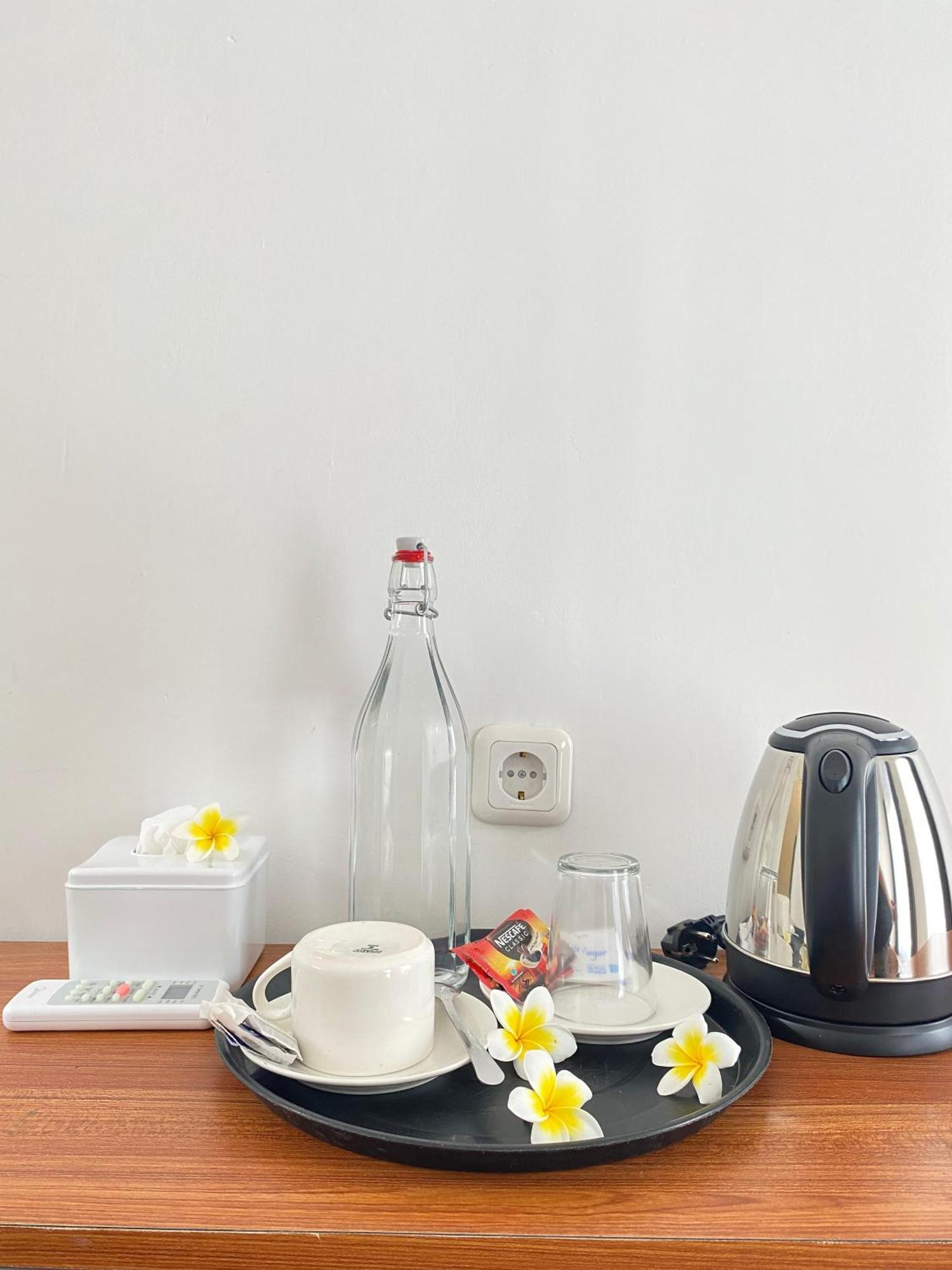 Zavana Rooms & Restaurant Tanjungkarang Dış mekan fotoğraf